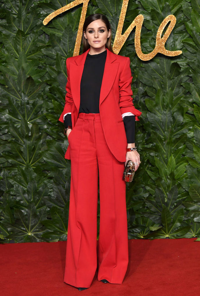 Influencerka Olivia Palermo v kompletu od Victorie Beckham
