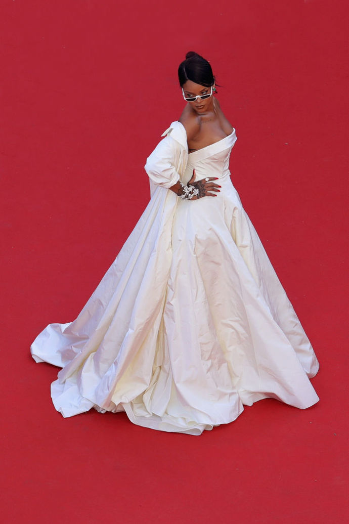 Rihanna
Rihanna