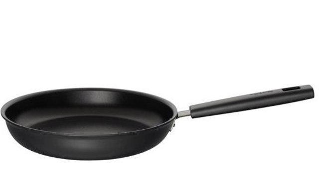 Superodolná pánev Fiskars Hard Face o průměru 26 cm může být už brzy u vás v kuchyni!
Superodolná pánev Fiskars Hard Face o průměru 26 cm může být už brzy u vás v kuchyni!