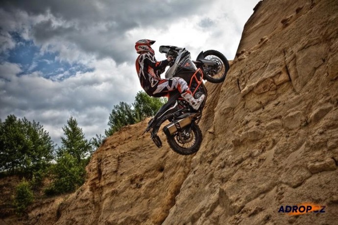 Adrenalinová jízda na motorce enduro, Adrop 5000 Kč
Adrenalinová jízda na motorce enduro, Adrop 5000 Kč