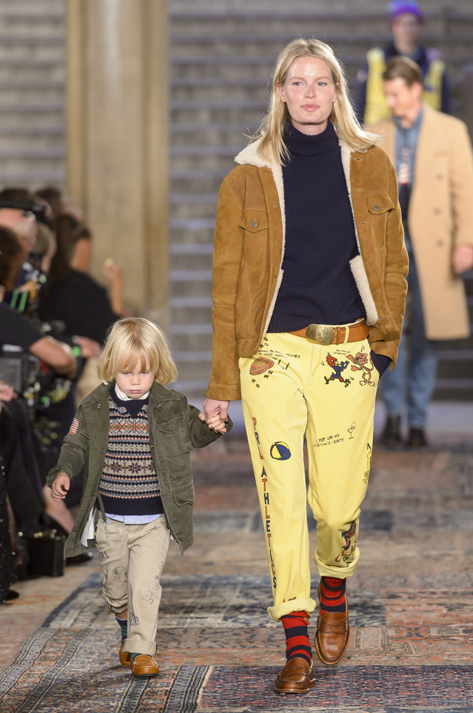 Ralph Lauren
FW 2018
Ralph Lauren
FW 2018