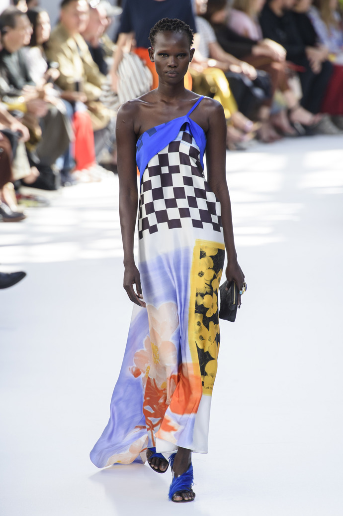 Dries Van Noten
SS 2019
Dries Van Noten
SS 2019