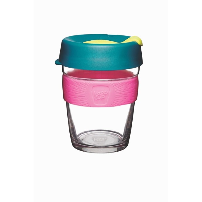Značka Keepcup bojuje s lidskou leností a pohodlností a tím i s hrnky na jedno použití už od roku 2009. Jejich nabídka velikostí, tvarů a materiálů je široká, přesto Keepcup a jeho ikonický design poznáte na první pohled. 489 Kč, Kitchenetteshop.cz
