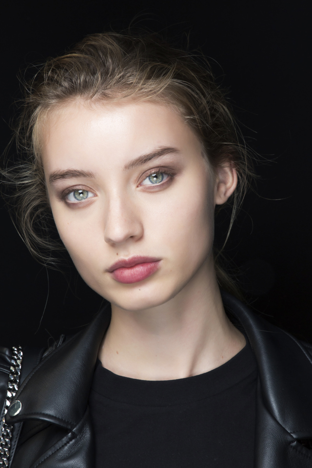 5 produktů, které má v koupelně každá modelka 