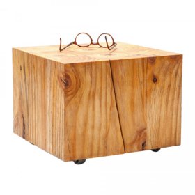 Pořádný kus masivního dřeva se hodí úplně všude. Nechte tenhle krásný přírodní materiál naplno zazářit! Stolek s kolečky, rozměry 35 x 35 x 35 cm, prodává Benlemi.cz, 3499 Kč
Pořádný kus masivního dřeva se hodí úplně všude. Nechte tenhle krásný přírodní materiál naplno zazářit! Stolek s kolečky, rozměry 35 x 35 x 35 cm, prodává Benlemi.cz, 3499 Kč