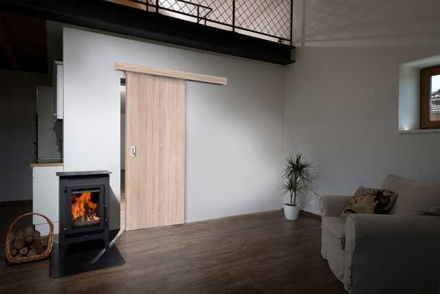 Posuvné dveře vyřeší nedostatek prostoru, ale netěsní dokonale, takže jsou vhodné spíše do místností, kde není nutná zvuková izolace. Foto: Masonite
