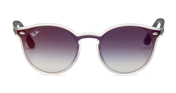 Sluneční brýle Ray Ban (Optiscont, 3690 Kč).
Sluneční brýle Ray Ban (Optiscont, 3690 Kč).