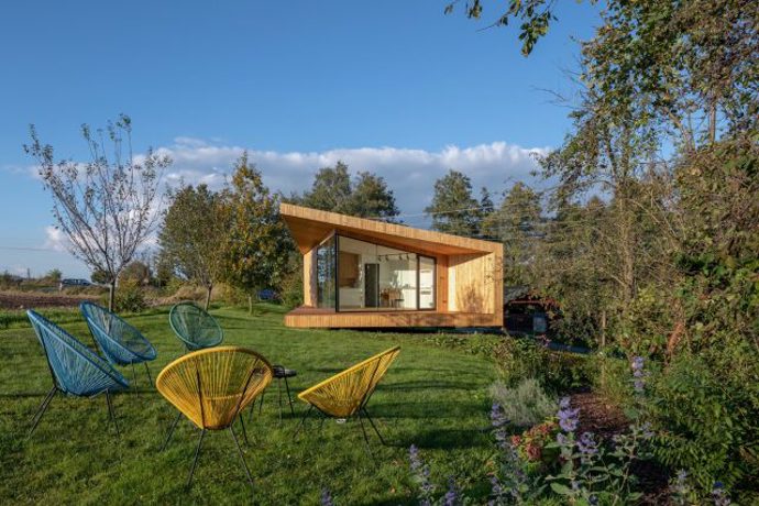 Kamil Mrva Architects OKO V KRAJINĚ
