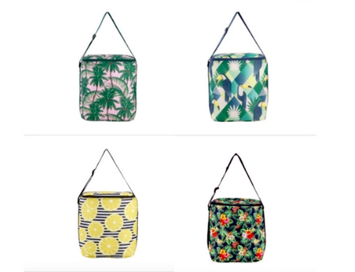 Chladicí taška přes rameno Keep Cool, různé vzory, polyester a hliníková termoizolační vrstva, D 26 x Š 16,5 x V 32 cm, Butlers.cz, 279 Kč

