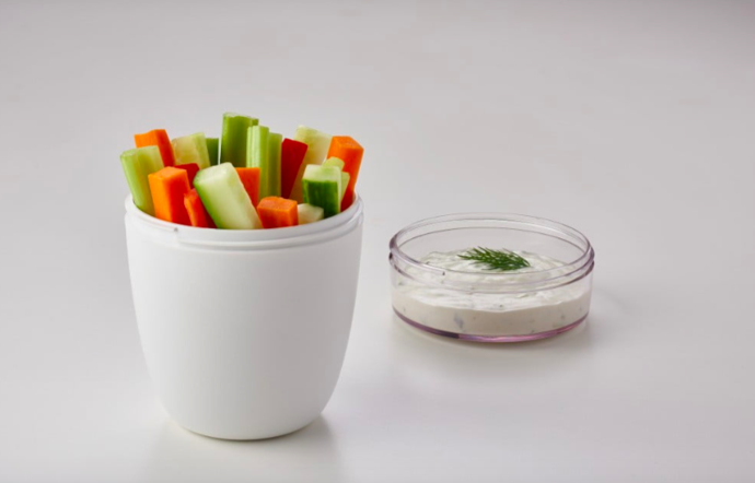 Svačinový box na jogurt Rosti Mepal Ellipse, dvě oddělené přihrádky 500 a 200 ml, plast, vhodné do myčky, Bonami.cz, 439 Kč
