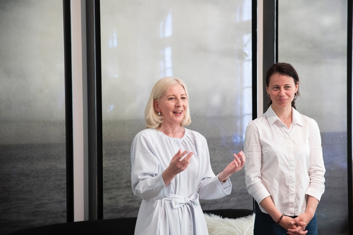 Jarní Koktejl s Marianne Jarní Koktejl s Marianne