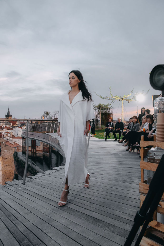 WHITE NOW - "From runway to reality" WHITE NOW - "From runway to reality"