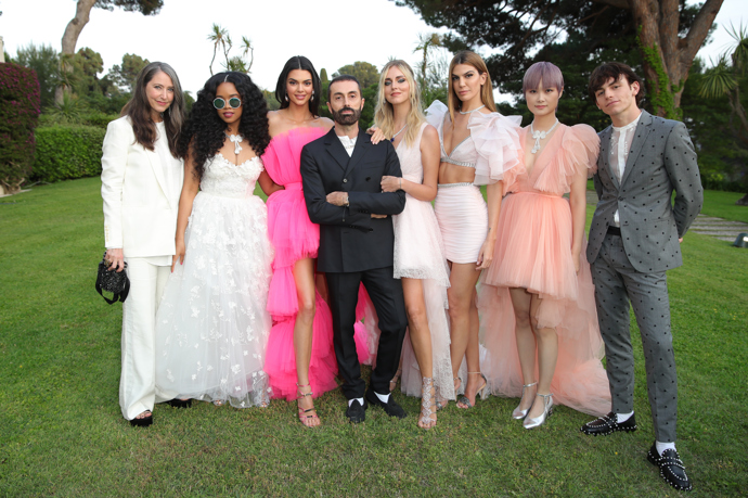 Kolekce Giambattista Valli x H&M představená v Cannes