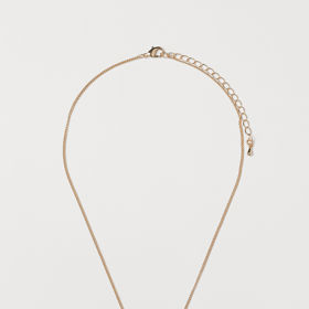 H&M, 129 Kč
