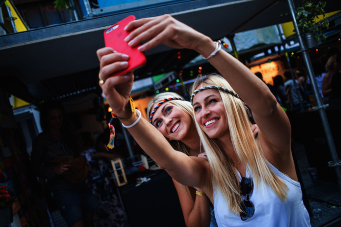 Renáta Langmannová a Zorka Hejdová v H&M zóně na Colours of Ostrava 2018
Renáta Langmannová a Zorka Hejdová v H&M zóně na Colours of Ostrava 2018