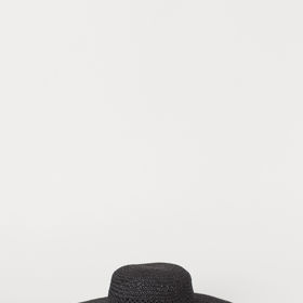H&M, 499 Kč
