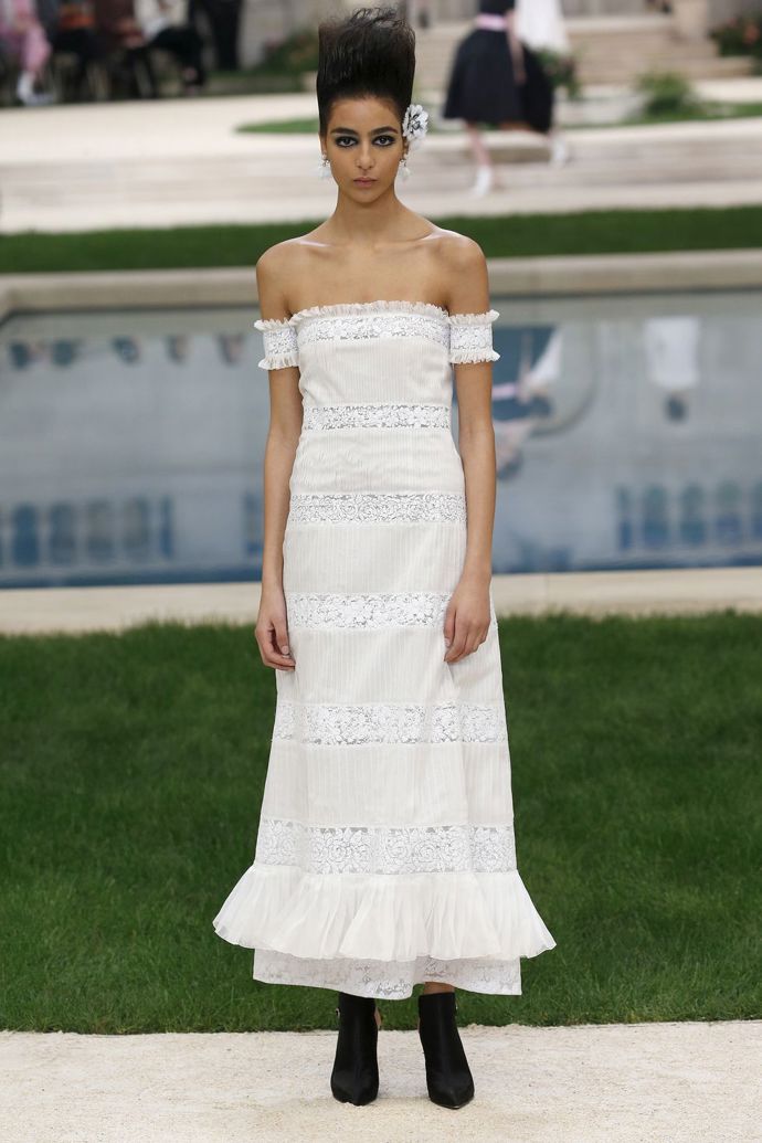 Chanel
Chanel