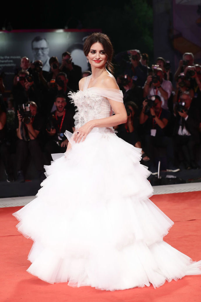 Penélope Cruz v šatech Ralph & Russo
