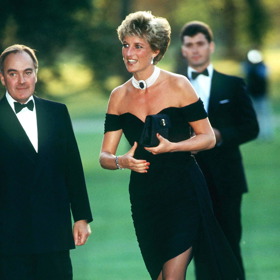 Nadčasové outfity princezny Diany
