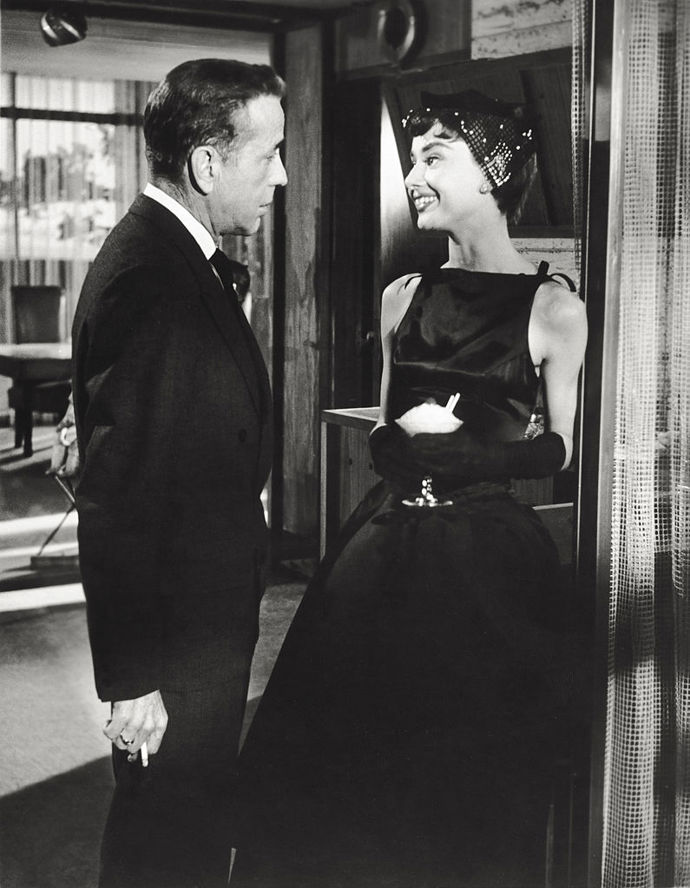 Černé koktejlky z filmu Sabrina (1954)
Černé koktejlky z filmu Sabrina (1954)