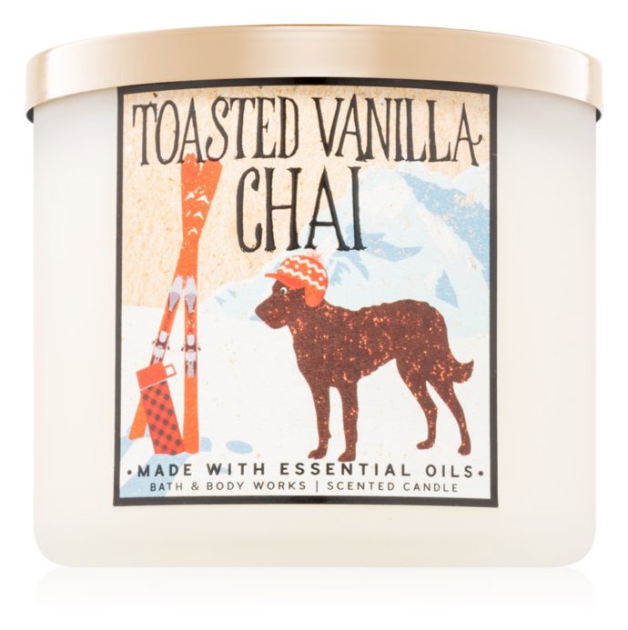 Bath & Body Works

Bath & Body Works – to je láska na první přivonění. Svíčka s názvem Toasted Vanilla Chai  je letošní favorit naší online editorky Káji. Svíčka provoní domov nádhernou vůní hřebíčku, muškátového oříšku, skořice a zázvoru. Kdyby se Káji někdo zeptal, jak voní podzim, odpověděla by, že přesně jako tato svíčka.

Zakoupíte na www.notino.cz

