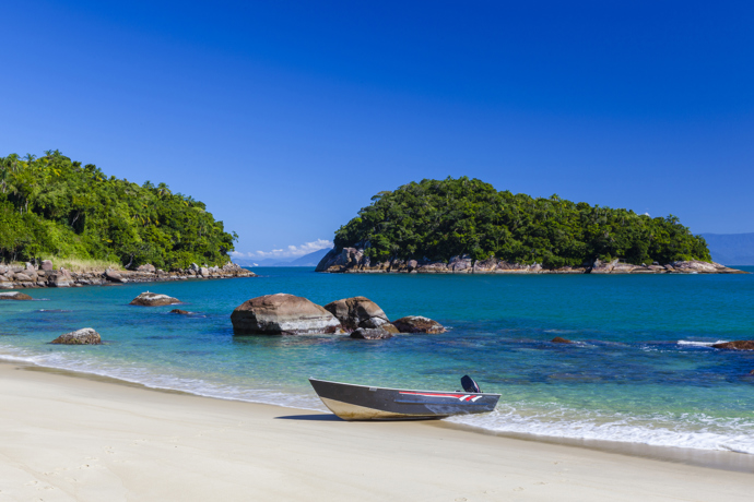15. Ubatuba, Brazílie
108% meziroční nárůst
Město Ubatuba s více než 100 plážemi je brazilským hlavním městem surfování, a tak není divu, že po celý rok hostí mnoho surfařských závodů. Kromě surfování si zde můžete užít také krásnou a nedotčenou okolní přírodu.
15. Ubatuba, Brazílie
108% meziroční nárůst
Město Ubatuba s více než 100 plážemi je brazilským hlavním městem surfování, a tak není divu, že po celý rok hostí mnoho surfařských závodů. Kromě surfování si zde můžete užít také krásnou a nedotčenou okolní přírodu.