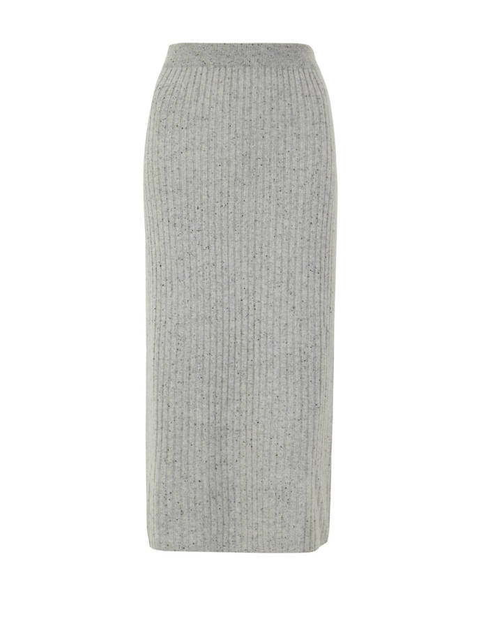 Marks & Spencer, 3799 Kč
