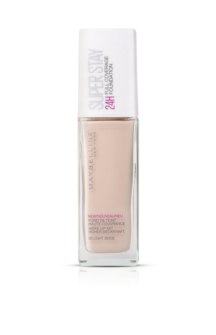 Vylepšené složení nabízí Dlouhotrvající vysoce krycí make-up SuperStay 24H od Maybelline. Díky vysoké pigmentaci intenzivně kryje, ale také má ještě delší výdrž. Vydrží celý den i noc, hodinu jógy i divoký večírek (doporučená cena 259 Kč).
