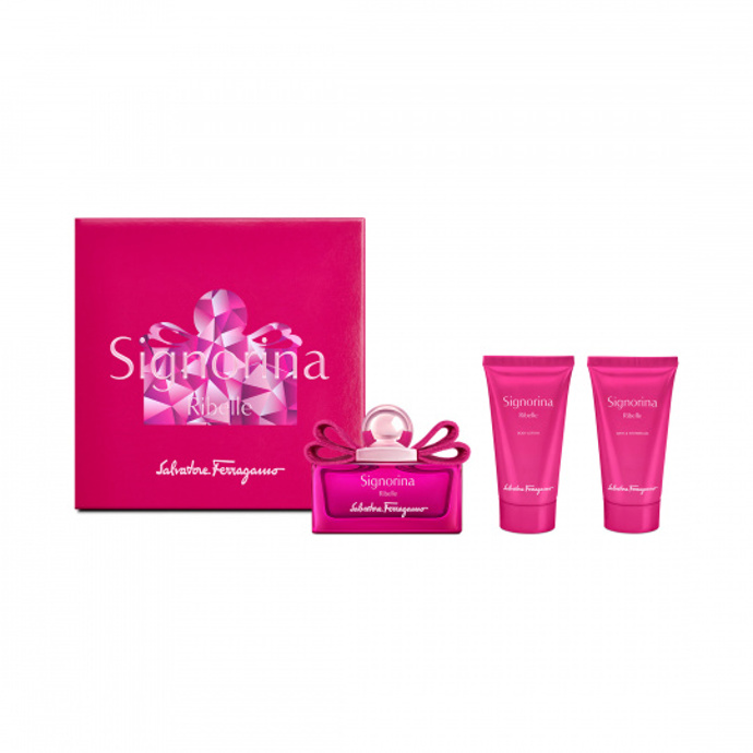 Signorina Ribelle Kit dárková kazeta, Salvatore Ferragamo
Vůně mandarinek, červené hrušky růžového pepře a exploze bílých květin, zahrnující gardénii a pomerančový květ. V základu tvořená santalovým dřevem, svěžím pižmem a ozvláštná originálními gurmánskými tóny italské vanilkové zmrzliny a exotického kokosového mléka. Nádhera!
Obsahuje parfémová voda 50ml, tělové mléko 50ml + sprchový gel 50ml.
Cena: 2209 Kč, prodává FAnn
Signorina Ribelle Kit dárková kazeta, Salvatore Ferragamo
Vůně mandarinek, červené hrušky růžového pepře a exploze bílých květin, zahrnující gardénii a pomerančový květ. V základu tvořená santalovým dřevem, svěžím pižmem a ozvláštná originálními gurmánskými tóny italské vanilkové zmrzliny a exotického kokosového mléka. Nádhera!
Obsahuje parfémová voda 50ml, tělové mléko 50ml + sprchový gel 50ml.
Cena: 2209 Kč, prodává FAnn
