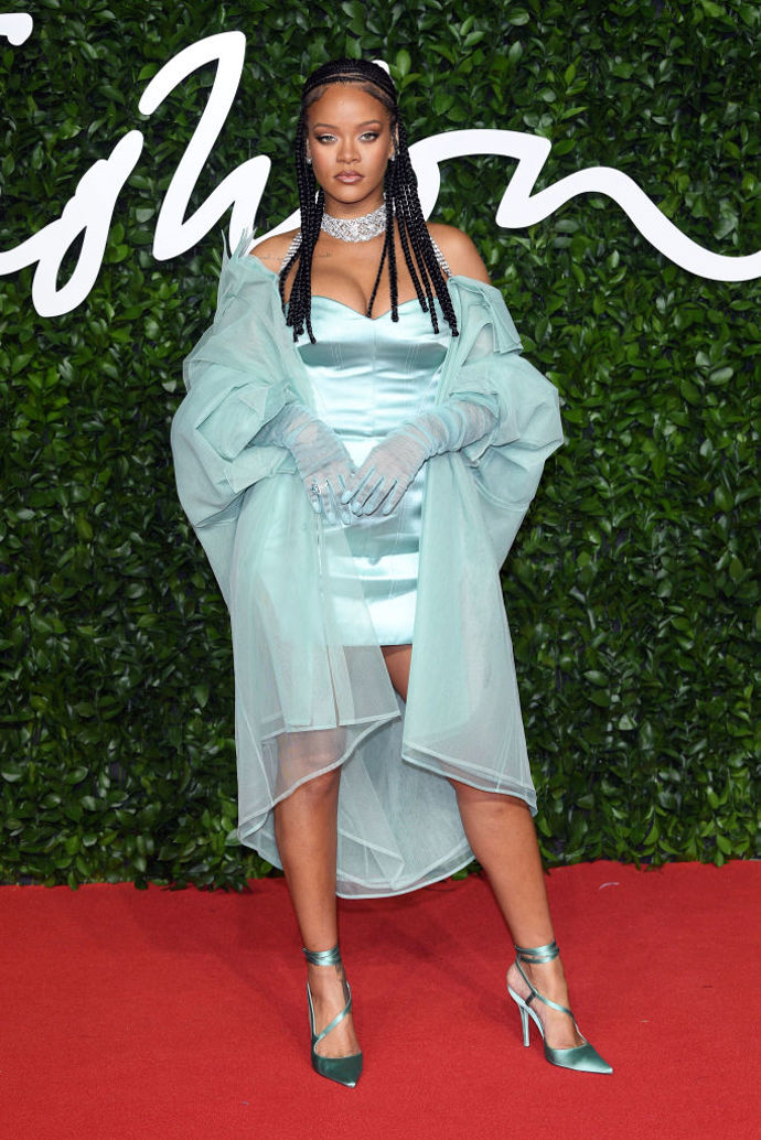 Rihanna v kompletu své značky Fenty
Rihanna v kompletu své značky Fenty