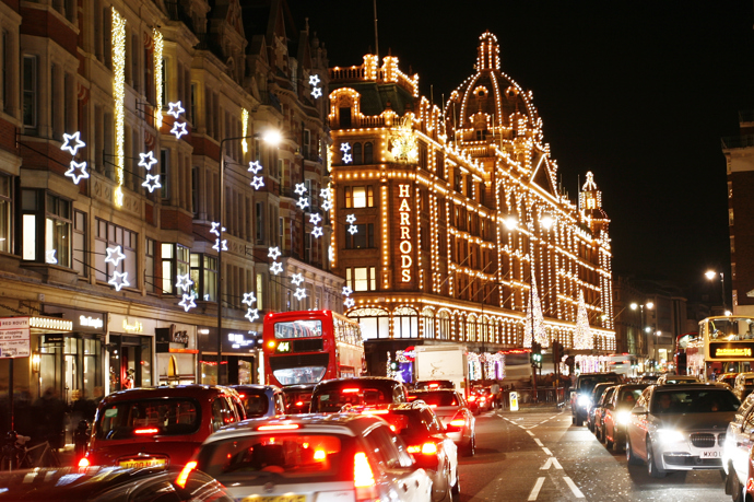 Slavný harrods funguje už od roku 1849 a patří mezi nejluxusnější obchodní domy na světě.

