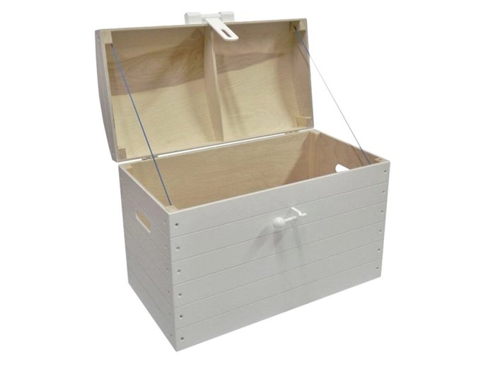 Celodřevěné dekorativní truhly využijete k jakémukoliv uchování potřebných, sezónních, malých i velkých věcí. Délka: 62 cm, šířka: 34 cm, výška: 45 cm. 2 490 Kč, drevoteka.cz
