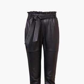 Designers Remix (prodává Zalando.cz), 10 490 Kč

