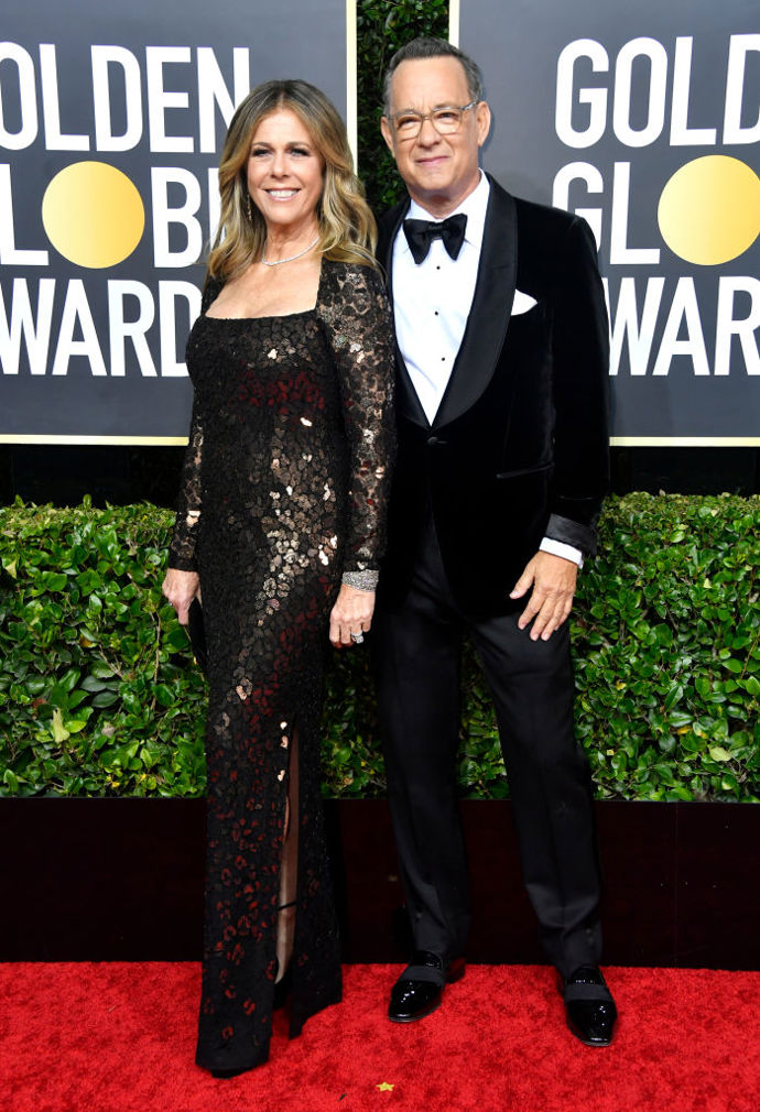 Tom Hanks v obleku Tom Ford a jeho žena Rita Wilson
