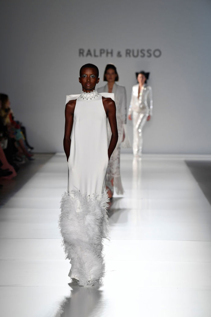 Ralph & Russo haute couture jaro/léto 2020
Ralph & Russo haute couture jaro/léto 2020