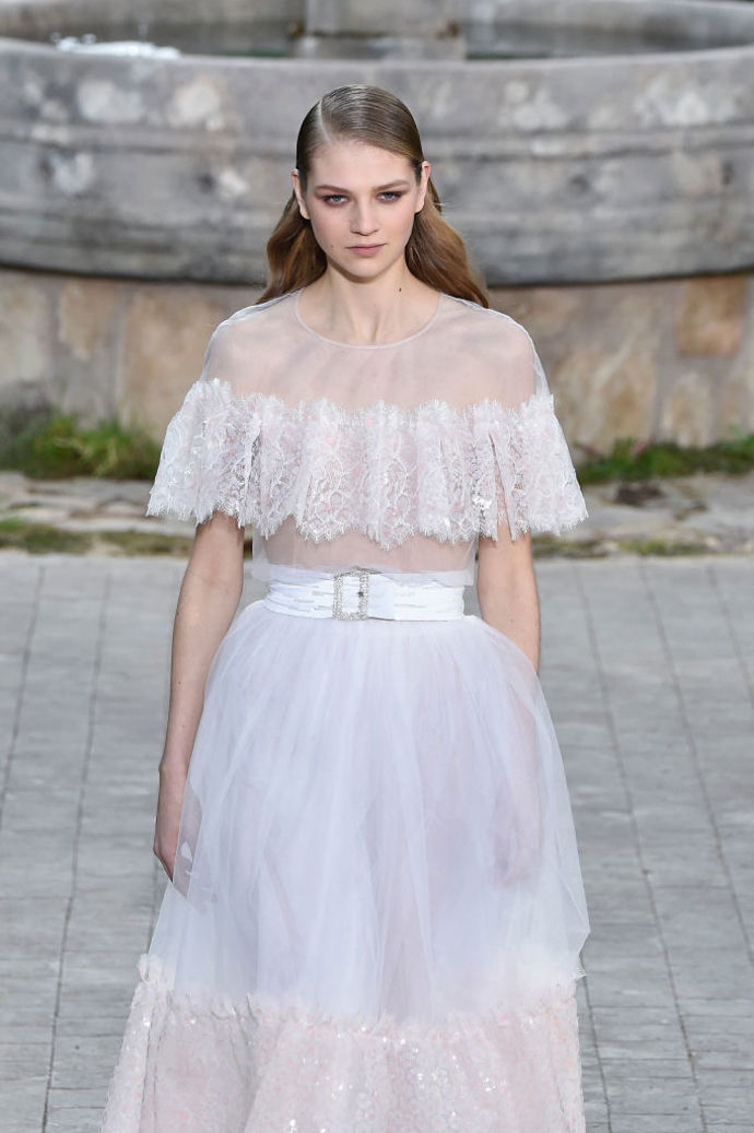 Chanel haute couture jaro/léto 2020
Chanel haute couture jaro/léto 2020