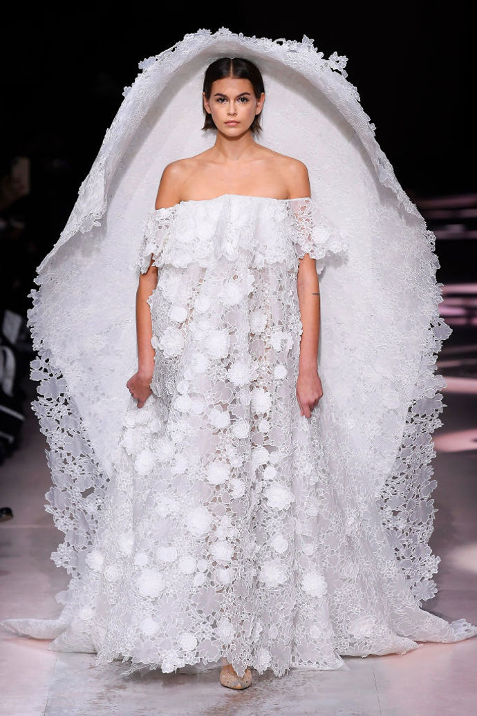 Givenchy haute couture jaro/léto 2020
Givenchy haute couture jaro/léto 2020