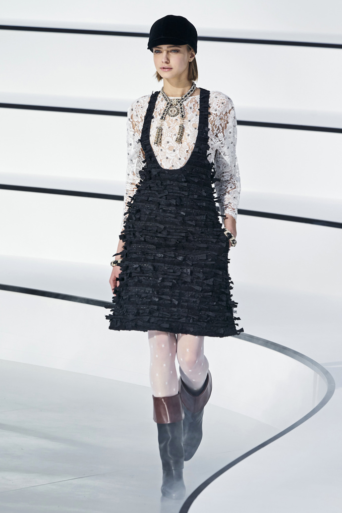 Nejzajímavější looky z přehlídky Chanel Nejzajímavější looky z přehlídky Chanel