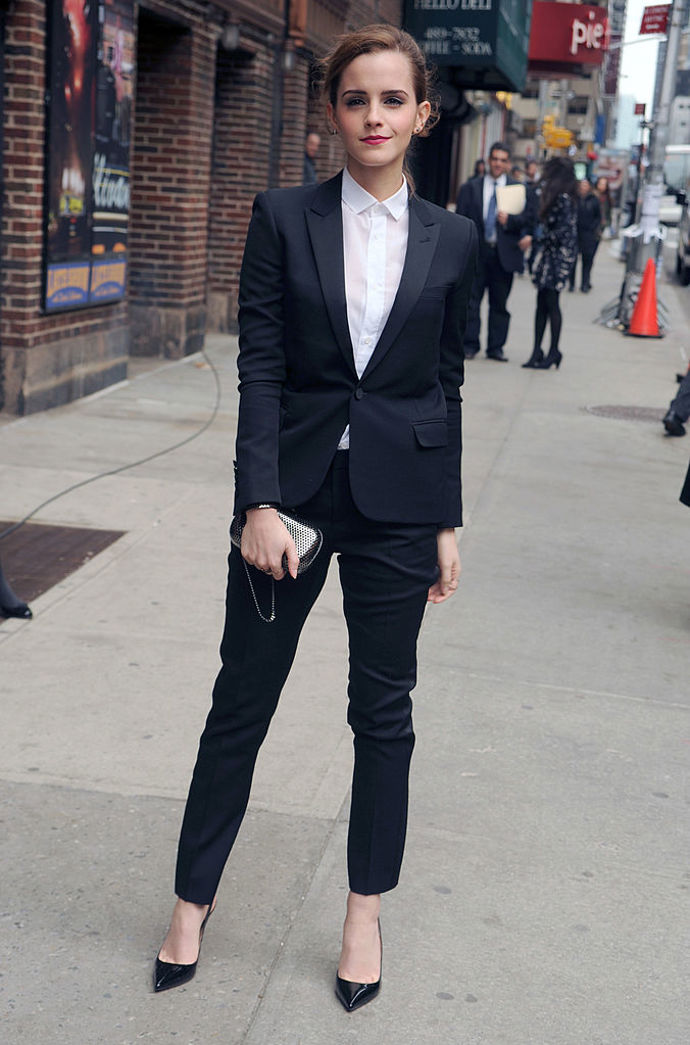2014
V outfitu v pánském stylu v New Yorku
2014
V outfitu v pánském stylu v New Yorku