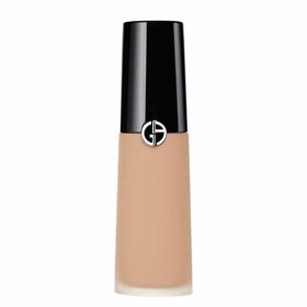 Armani Luminous Silk Multi-Purpose Concealer

Korektor

Středně krycí tekutý korektor, který kryje i projasňuje a zanechává lehký, jasný finiš.

Koupíte zde.

