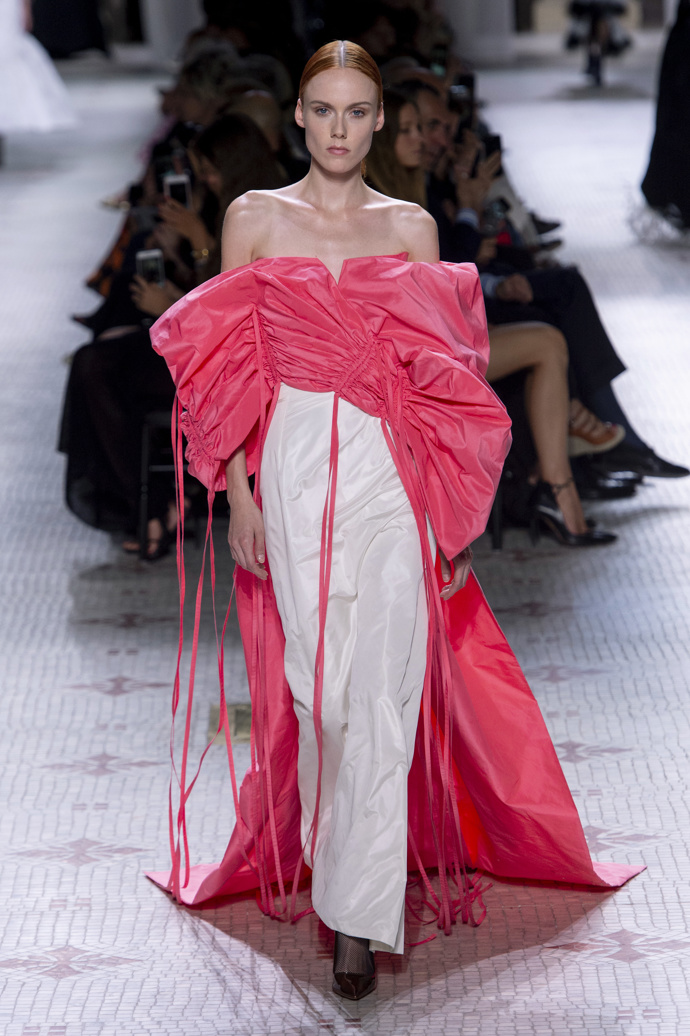 Haute couture podzim/zima 2019/2020
Haute couture podzim/zima 2019/2020