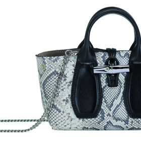 Longchamp, info o ceně v butiku
