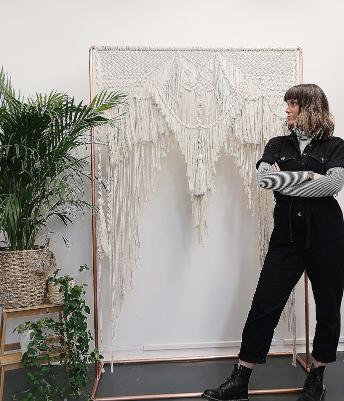 Galerie: Kombinovaná technika tkaní a macramé Galerie: Kombinovaná technika tkaní a macramé