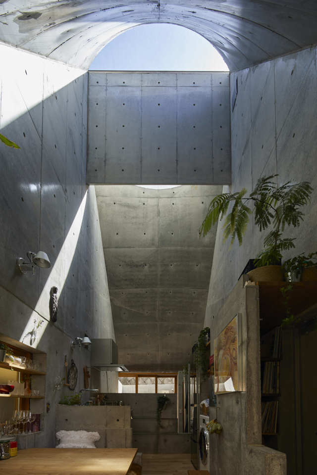 Při návrhu se architekt zaměřil na možnosti přirozeného slunečního světla.
