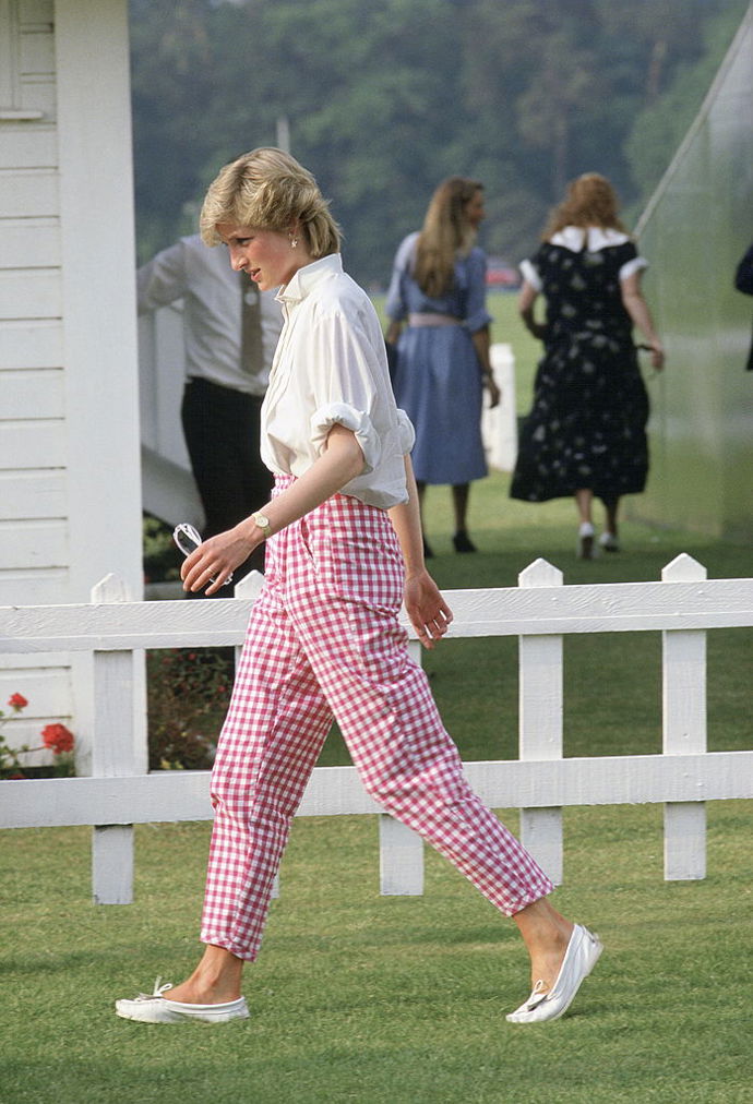 Kostičkované kalhoty s vysokým pasem

Windsor, 1986
