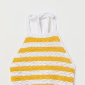 H&M, 599 Kč
