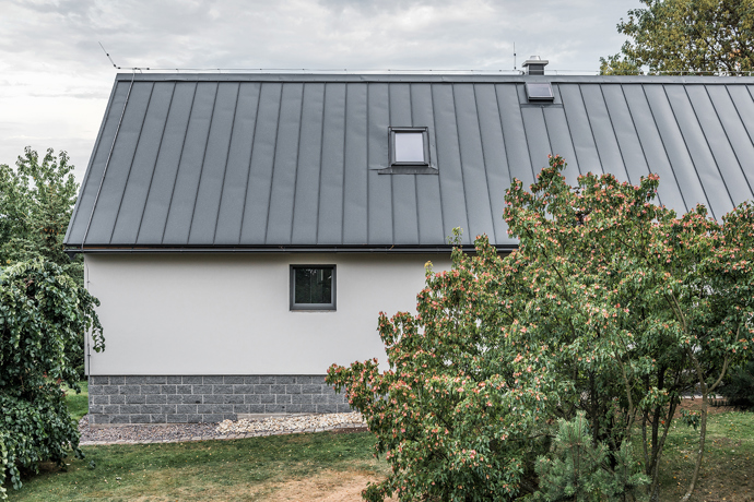 Galerie: Vejminek pro rodiče postavili na stejném pozemku Galerie: Vejminek pro rodiče postavili na stejném pozemku