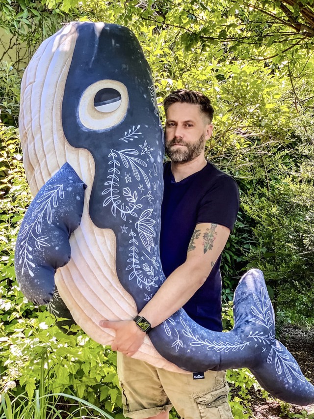 Dříve než kniha vznikl návrh ilustrací pro značku s dětskými doplňky.
Dříve než kniha vznikl návrh ilustrací pro značku s dětskými doplňky.