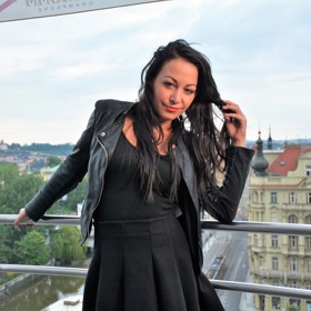 VIP DANCING HOUSE – Million Dollar View Party