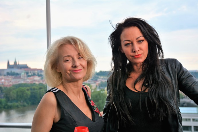 VIP DANCING HOUSE – Million Dollar View Party
